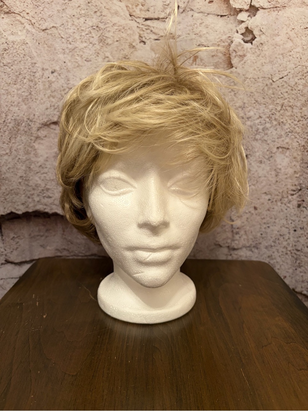 Paula Young WhisperLite Blonde Wig